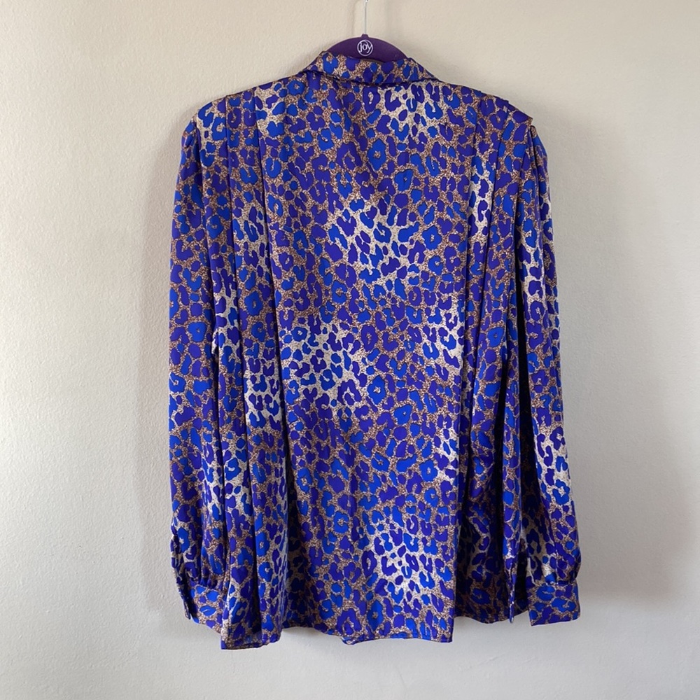 Beautiful Silky Button Down Blouse - image 6